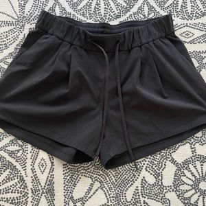 lululemon black shorts, 3” inseam l, tie waist band